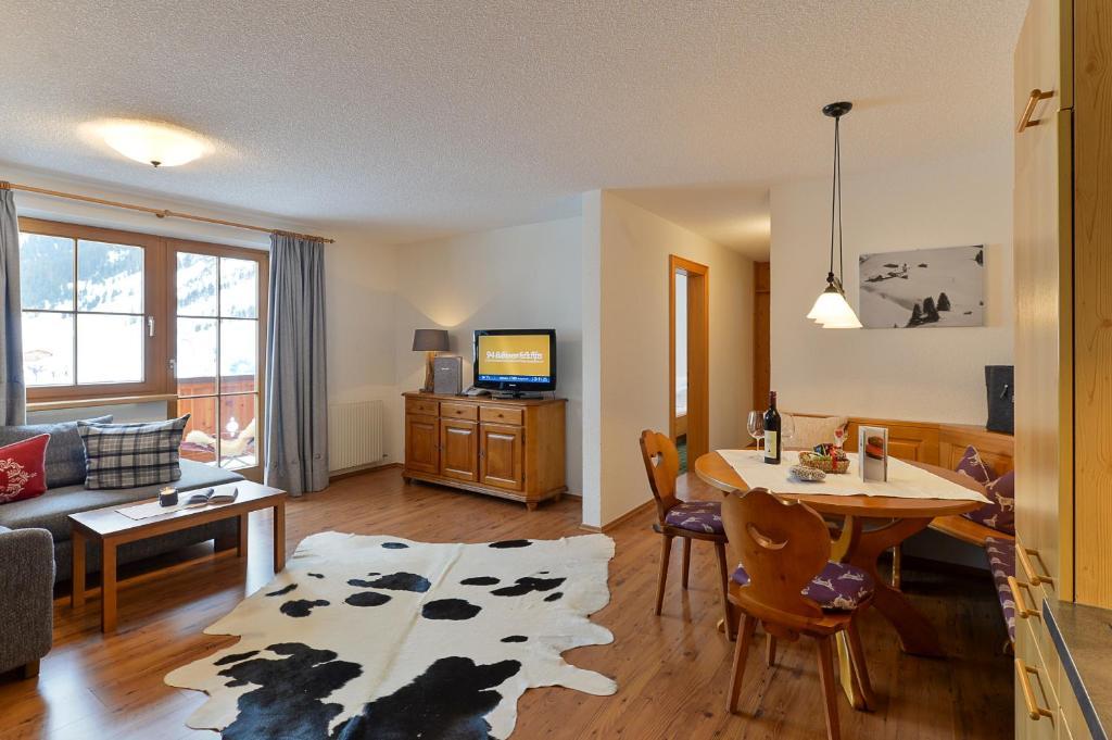 Fürmesli Appartements Lech am Arlberg Habitación foto